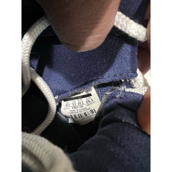 Nike Air Jordan 11 Retro Win Like 82 White Navy UNC Men’s Size 10.5 378037-123 main image 10